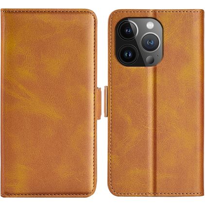 Mobigear Slim Magnet iPhone 15 Pro Max Wallet case - Cognac