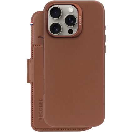 Decoded Detachable Wallet iPhone 16 Pro Max MagSafe Capa Pele genuína Capa livro 2 em 1 com capa traseira amovível Carteira - Tan