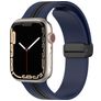 Mobigear Stripe Mag Bracelete Silicone Fecho magnético para Apple Watch - 49/46/45/44 mm - Preto / Azul marinho