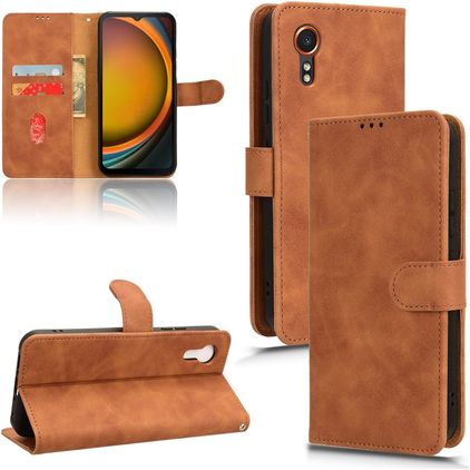 Mobigear Retro Samsung Galaxy Xcover 7 Cover a libro portafoglio - Marrone