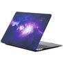Mobigear Design MacBook Pro 14 tuuman (2021-2026) Kova MacBook-suojakuori - Galaxy - Malli A2442 / A2779 / A2918 / A2992 / A3401 / A3112 / A3434 / A3427 / A3426