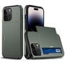 Mobigear Card iPhone 15 Pro Plástico rígido Capa traseira Antichoque com porta-cartões - Verde militar