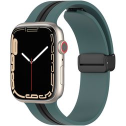 Mobigear Stripe Mag Silikon Apple Watch Armband Magnetlås - 42/41/40/38 mm - Svart / Grön