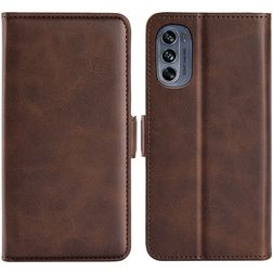 Mobigear Slim Magnet Motorola Moto G62 Pungetui med Seddelrum - Brun