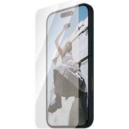 SAFE by PanzerGlass Ultra-Wide-Fit iPhone 16 Tvrzené sklo Ochrana displeje - kompatibilní s pouzdry + Instalační rámeček