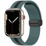 Mobigear Stripe Mag Silikone Apple Watch Urrem Magnetlås - 42/41/40/38 mm - Sort / Grøn