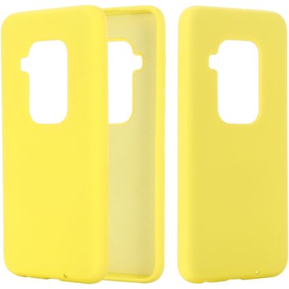 Mobigear Rubber Touch Motorola One Zoom Silikon Skal - Gul